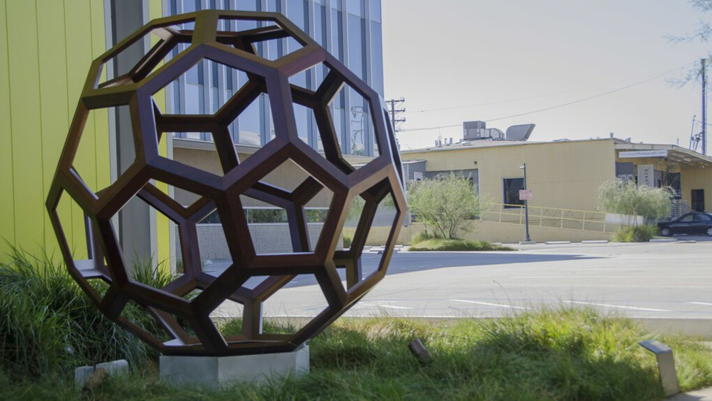 Agensys Inc. Courtesy of Denk Gallery