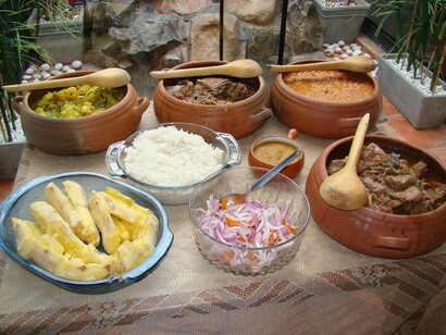 Various dishes of Peruvian food, photo: 1.bp.blogspot.com