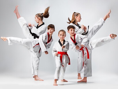 Niños practicando taekwondo: con el objetivo de apresurar el desarrollo del niño, se llega a sacrificar la diversión y el disfrute, anteponiendo el triunfo