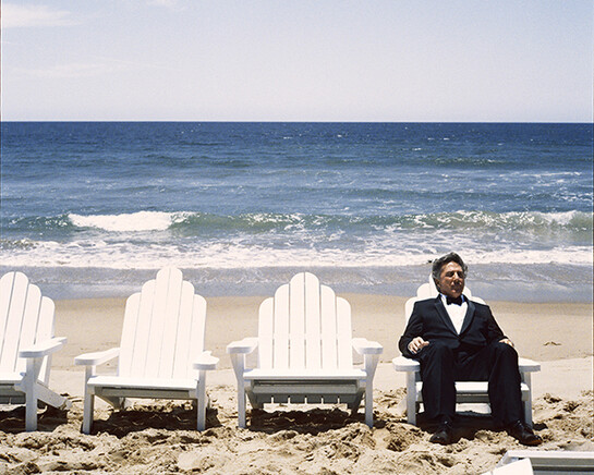 Dustin Hoffman, Malibu 2006 ©Bryan Adams, Courtesy WILLAS contemporary
