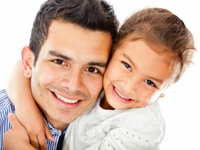 Un padre con su hijo