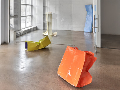Lina McGinn, Dear John, exhibition view. Courtesy of Europa Gallery