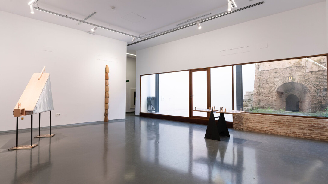 Alegría and Piñero, Aboa(c)aoba, exhibition view. Courtesy of Alarcón Criado gallery 