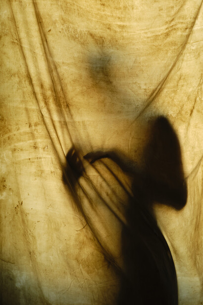 Veronika Breuer, Fabric covered in 30 million-year-old clay. Courtesy of FOMU