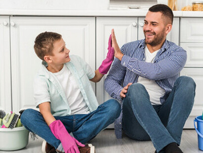 No podemos ni debemos olvidar la importancia de trabajar de forma coordinada para derribar estas características socialmente construidas y que perpetúan las diferencias entre hombres y mujeres