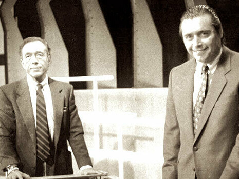 Michael Robinson (aquí en la primera temporada de ese programa mítico de la televisión española, «El día después») se convirtió en el británico más amado de España