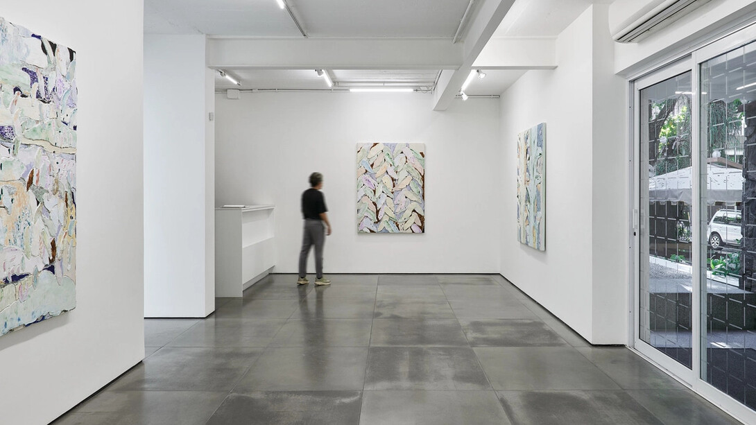 Manoela Medeiros, Um rio em mim, vista da exposição. Cortesia da Galeria Nara Roesler