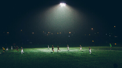 Partido de fútbol de aficionados