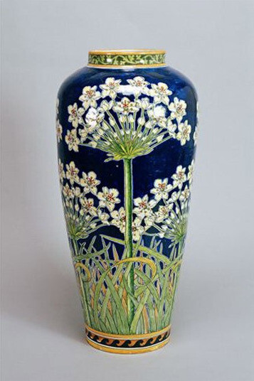 La ceramica italiana del Novecento. Courtesy of MIC - Museo Internazionale delle Ceramiche
