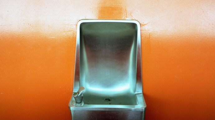 Walls, Surfaces, Illusions. Courtesy of Yancey Richardson Gallery