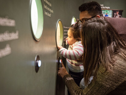 Robert R. McCormick Halls of the Ancient Americas. Courtesy of Field Museum