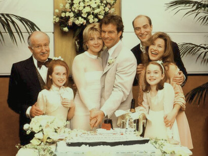 Dennis Quaid, Natasha Richardson, Simon Kunz, Lindsay Lohan, Erin Mackey, Ronnie Stevens y Lisa Ann Walter en Un viernes de Locos (1998)