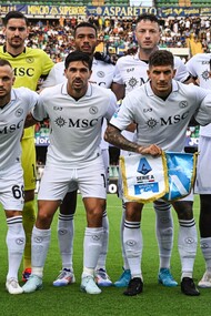 La squadra del Napoli in una foto ufficiale sul campo nel prepartita Hellas Verona-Napoli del 18-08-2024, @sscNapoli