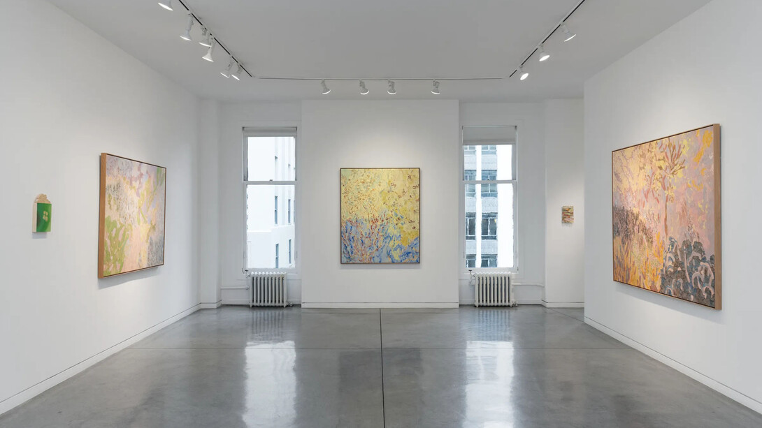 Various artists, In bloom, exhibition view. Courtesy of Maybaum Gallery