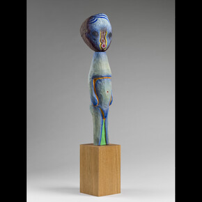 “Untitled”, 2017, Stone, wood, acrylic, iron, leather, 80 x 13 x 13 cm 31 1/2 x 5 1/8 x 5 1/8 in. Photo: Kei Okano ©2017 Izumi Kato. Courtesy the Artist and Perrotin