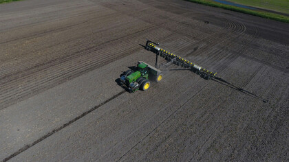 Máquina usada no agronegócio. Climas e catástrofes são as tempestades perfeitas como se diz na Economia Internacional agropecuária