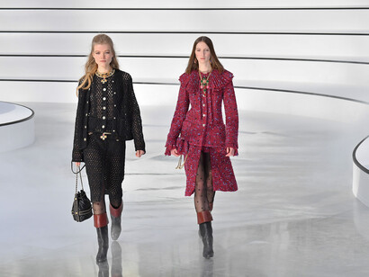 A finales del pasado septiembre, el conglomerado LVMH hacía pública su intención de contratar para diversos puestos a 25,000 jóvenes menores de 30 años