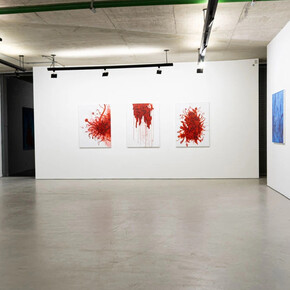 Pedro Varela, Vertido, vista da exposição. Cortesia da Galeria Murilo Castro