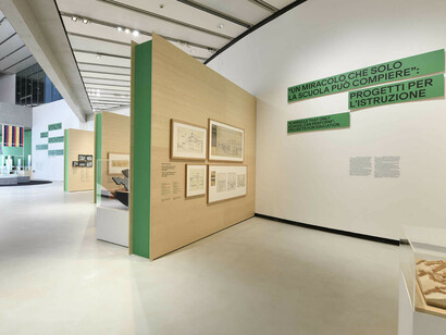 Artisti vari, Vitalità dell’architettura italiana 1946–2026, veduta della mostra. Cortesia di Maxxi