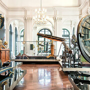 Mathematisch-Physikalischer Salon. Courtesy of Zwinger