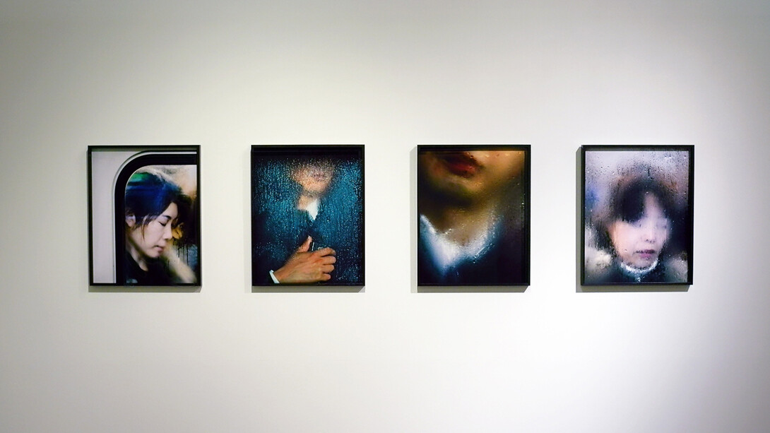 Michael Wolf, Exhibition view. Courtesy of Christophe Guye Galerie 