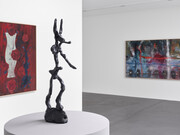 Barry Flanagan und Ursula Reuter Christiansen, Fable and form, ausstellungsansicht. Mit freundlicher genehmigung von Von Bartha. Foto von Philipp Hänger / von Bartha