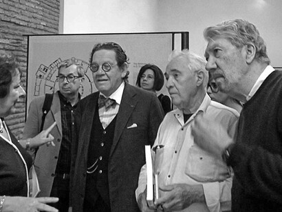Terme di Diocleziano, 9 giugno 2016. Rosanna Friggeri (direttrice del Museo Nazionale Romano), Philippe Daverio, Adriano Primo Baldi (presidente Adac) con Sandro Luporini alla conferenza stampa della mostra