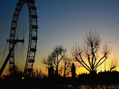 The London Eye in London, UK, has 32 glass capsules, representing the city's boroughs