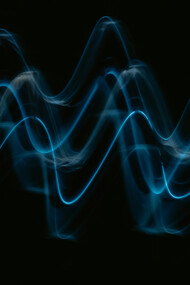 Ondas sonoras. Integradas na arte contemporânea, as esculturas sonoras são ainda desconhecidas a muitos, mas são verdadeiros pináculos de criação entre a arte, o som e matéria, criando uma certa experiência estética