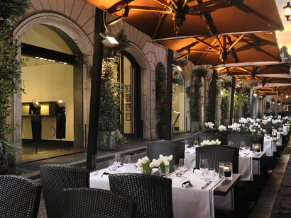 Hotel Inghilterra. Ristorante esterno