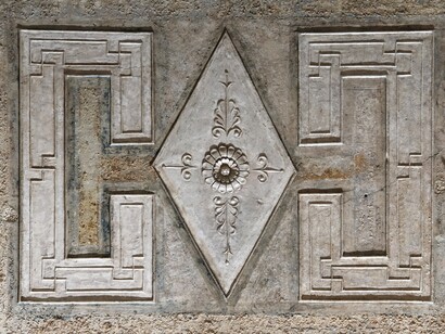 Dettaglio della decorazione della Sala degli stucchi, Villa Adriana, Tivoli, Italia