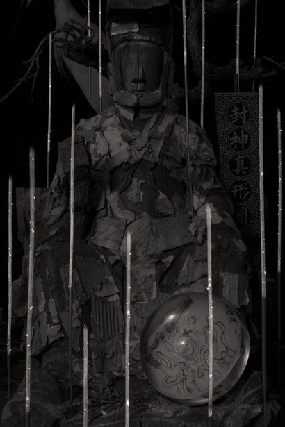 Story smuggler. Courtesy of Magda Danysz Gallery