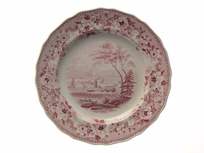 Dinner plate made by Davenport, 1830-1840. MC988.1.69 © McCord Museum