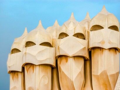 La lengua es el gran vector de la identidad catalana, que también encuentra apoyo en un patrimonio cultural y artístico notable 