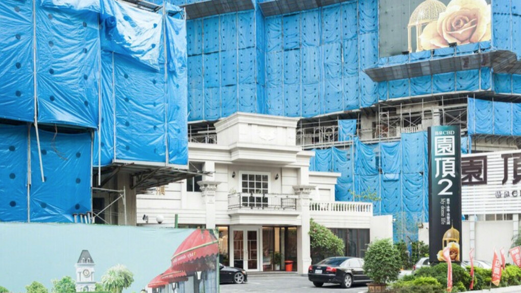 Peter Bialobrzeski. Courtesy of Robert Morat