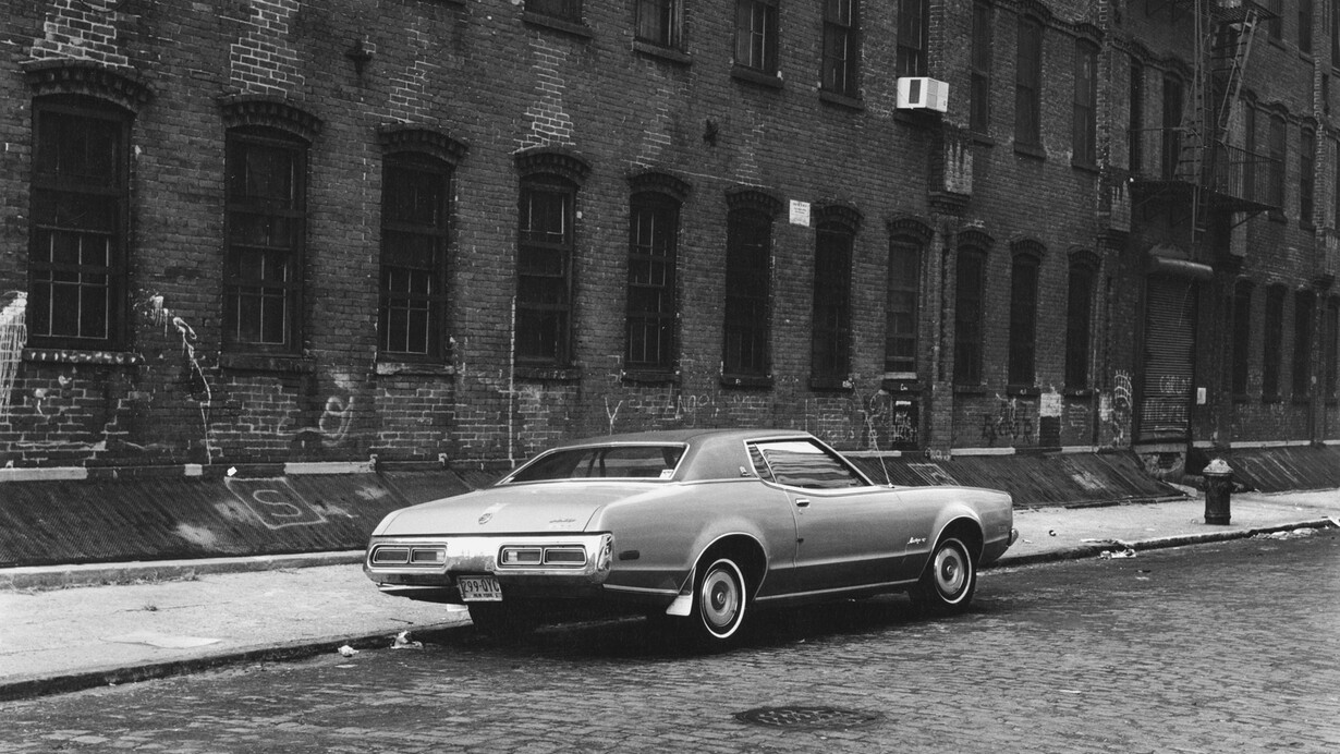 Peter Hujar, Parked Car, Brooklyn, 1976 © The Estate of Peter Hujar, courtesy Fraenkel Gallery, San Francisco