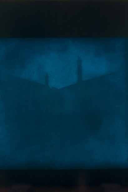 Hiroshi Sugimoto, Photogenic Drawing 017, 2008, stampa virata ai sali d’argento, 93,7 x 74,9 cm, Courtesy l’artista 
