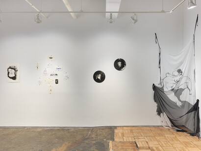 Torey Akers, Besotted, exhibition view. Courtesy of A.I.R Gallery