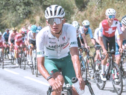 Isaac del Toro, ciclista profesional mexicano