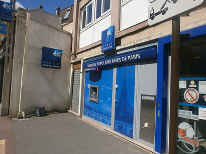 Conflans-Sainte-Honorine dans les Yvelines, France. Ce jumelage avec les trois ville européennes, Hanau-Grosseheim (Allemagne), Chimay (Belgique), Ramsgate (Grande-Bretagne), cultive et colore les foules