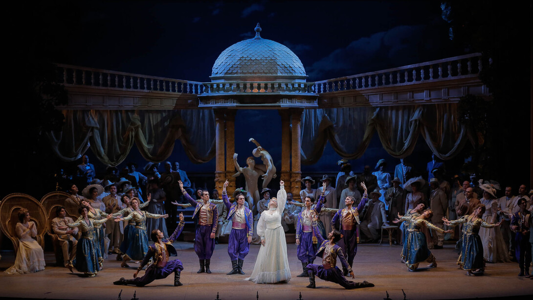 La vedova allegra. Courtesy of Teatro Filarmonico