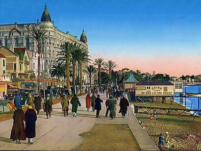 La Croisette di Cannes negli anni '30, Francia. Cannes 2024: Marcello mio di Christophe Honoré celebra Marcello Mastroianni