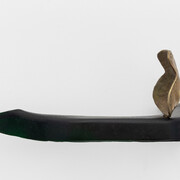Belén Uriel
OXEELO
2020
Bronze and glass
15 x 48 x 16,5 cm