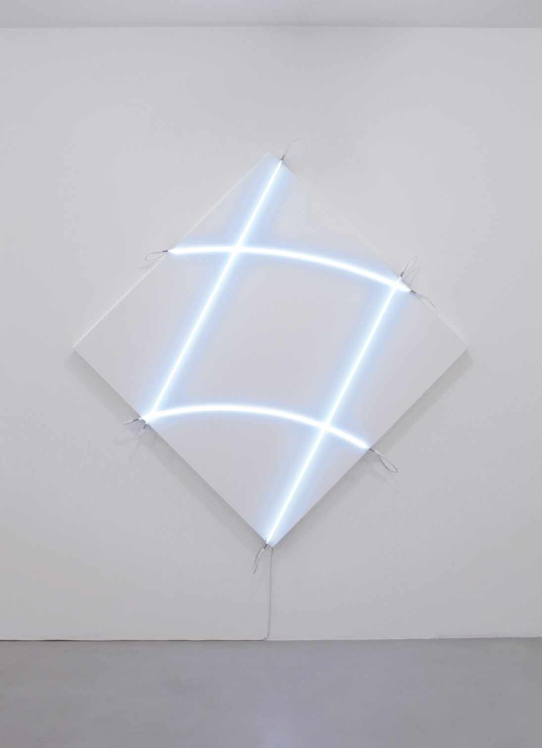 François Morellet, Cruibes n°16, 2013 Neon and white acrylic on canvas on wood, 212x212 cm. Courtesy A arte Invernizzi, Milan. Photo by Bruno Bani
