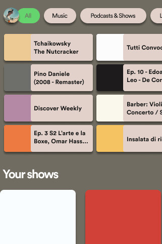 Progetto grafico di interfaccia utente app msicale. Il progetto ha messo in evidenza l'importanza del design thinking e della ricerca nell'ambito dell'esperienza utente