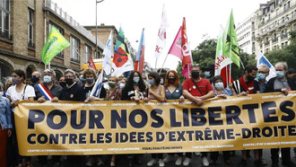 Lutte contre l'extrême droite. Elle ne peut être la même que la lutte contre le néolibéralisme, bien que la justice sociale puisse dans les deux cas être cruciale pour cette lutte