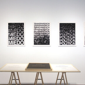 Antoni Muntadas, Exhibition view. Courtesy of The Moisés Pérez de Albéniz gallery