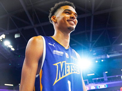 Wemby est l’espoir qui a montré une fois de plus son envergure aux américains lors d’une rencontre qui a fait monter sa cote © Lucas Peletier