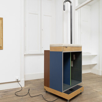 Andreas Breunig, Mudança de móveis, vista de exposição. Cortesia de Jahn und Jahn