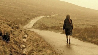 La acción deliberada constituye el rasgo distintivo del ser humano y el punto de partida para comprender su conducta y la vida social